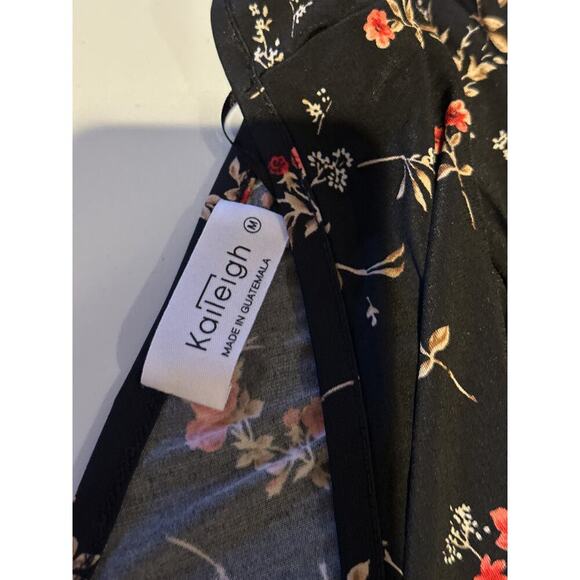 Kaileigh Black Floral Deep V Neck Dress Sz M - Picture 5 of 6